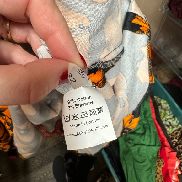 Lady Voluptuous Orange Poppy Dress, size 26/28 - Picture 4 of 8